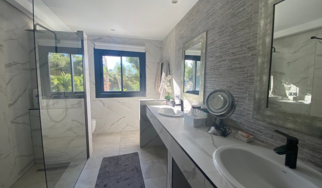 Resale - Villa - Calviá - Mallorca