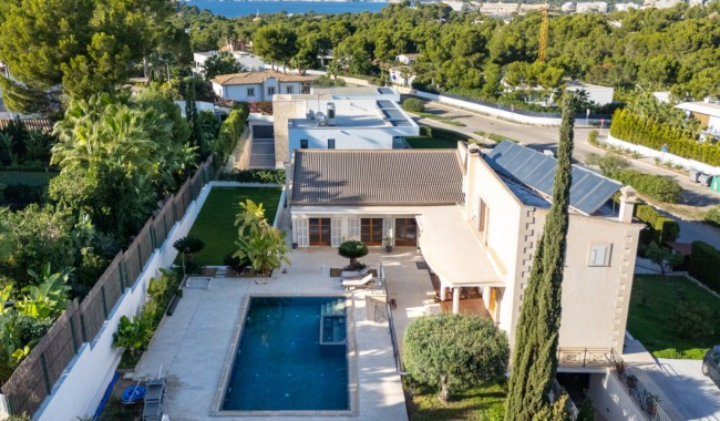 Begagnad - Villa - Calviá - Mallorca