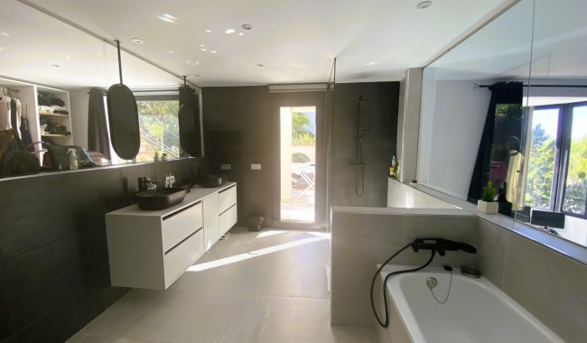 Begagnad - Villa - Calviá - Mallorca