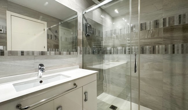 Resale - Apartment - Torrevieja - Costa Blanca Sur