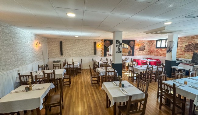 Resale - Business premises - Torrevieja - Aguas Nuevas