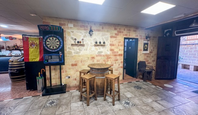 Resale - Business premises - Torrevieja - Aguas Nuevas