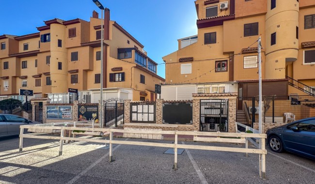 Resale - Business premises - Torrevieja - Aguas Nuevas