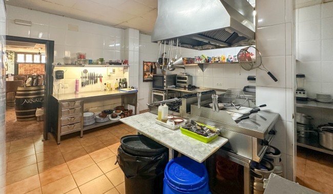 Resale - Business premises - Torrevieja - Aguas Nuevas
