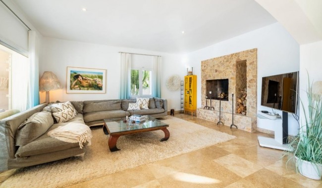 Begagnad - Villa - Calviá - Mallorca