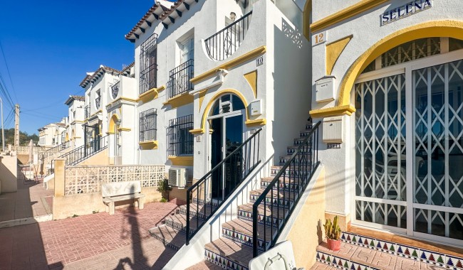 Sprzedaż - Apartament - Villamartín