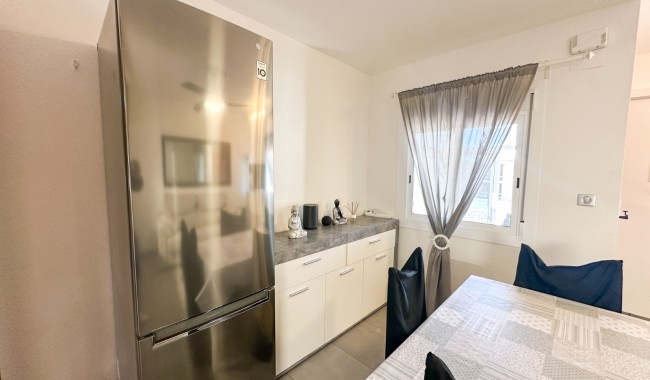 Sprzedaż - Apartament - Villamartín
