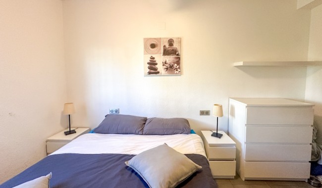 Sprzedaż - Apartament - Villamartín