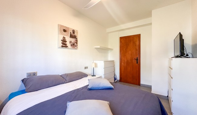 Sprzedaż - Apartament - Villamartín