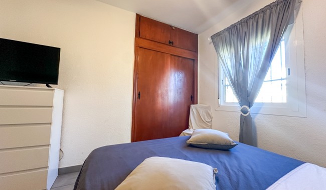 Sprzedaż - Apartament - Villamartín