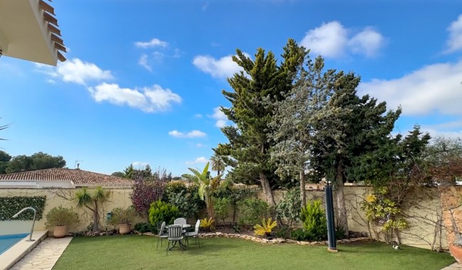 Segunda mano - Villa - Orihuela Costa - Dehesa de Campoamor