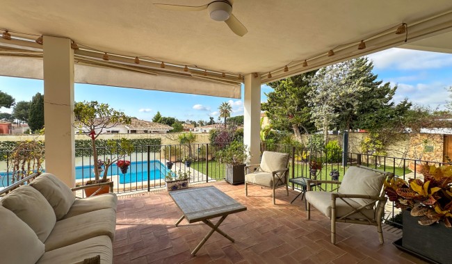 Begagnad - Villa - Orihuela Costa - Dehesa de Campoamor