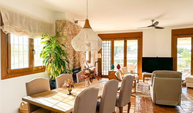 Begagnad - Villa - Orihuela Costa - Dehesa de Campoamor