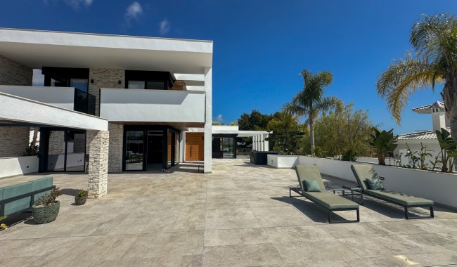 Segunda mano - Villa - Orihuela Costa - Villamartín