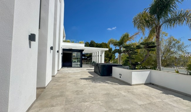 Segunda mano - Villa - Orihuela Costa - Villamartín