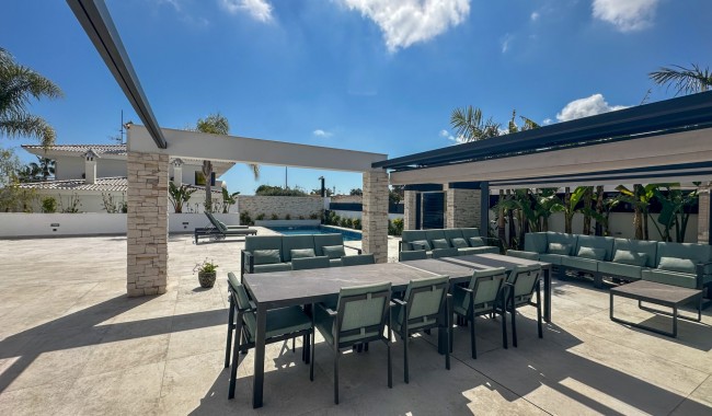 Segunda mano - Villa - Orihuela Costa - Villamartín
