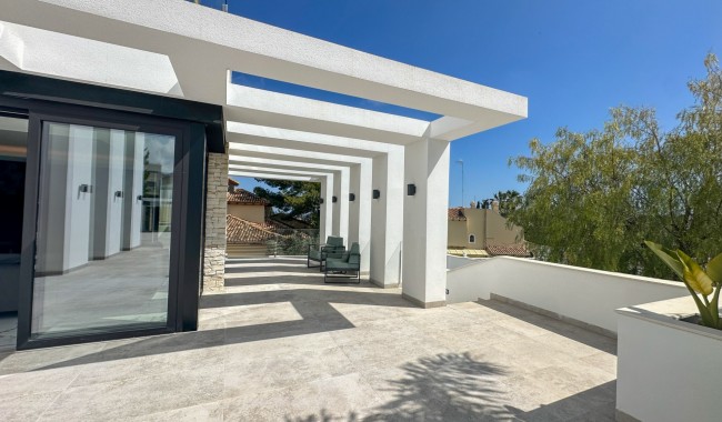 Segunda mano - Villa - Orihuela Costa - Villamartín
