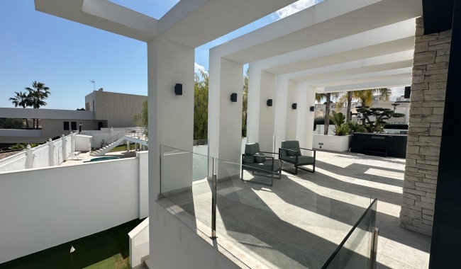 Segunda mano - Villa - Orihuela Costa - Villamartín