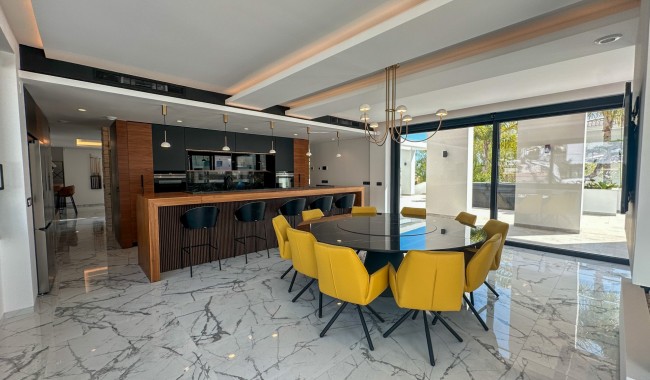 Segunda mano - Villa - Orihuela Costa - Villamartín