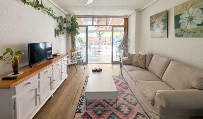 Sprzedaż - Apartament - Torrevieja - Centro