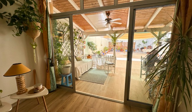 Sprzedaż - Apartament - Torrevieja - Centro