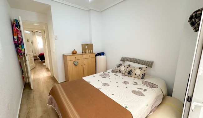 Sprzedaż - Apartament - Torrevieja - Centro