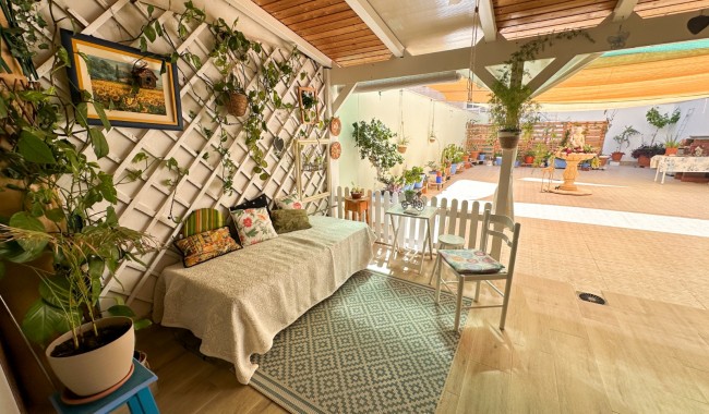 Sprzedaż - Apartament - Torrevieja - Centro
