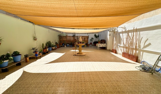 Sprzedaż - Apartament - Torrevieja - Centro