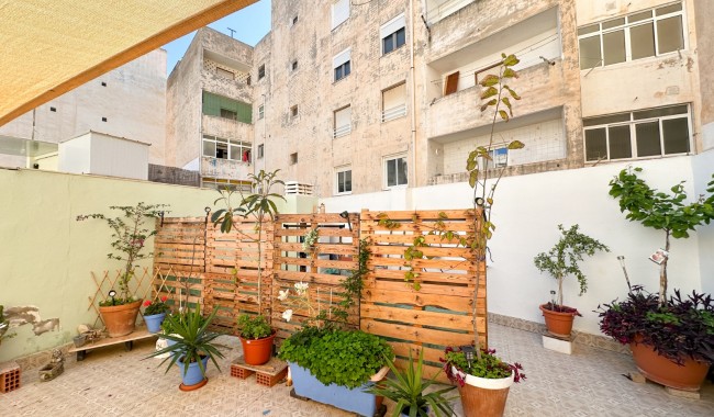 Sprzedaż - Apartament - Torrevieja - Centro