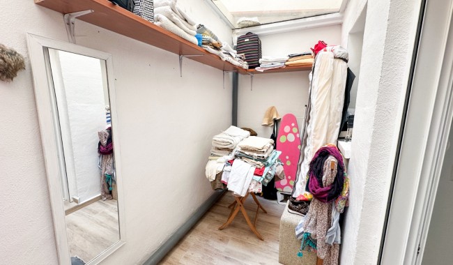 Sprzedaż - Apartament - Torrevieja - Centro