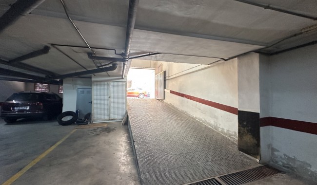 Resale - Apartment - Torrevieja - Centro