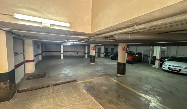 Resale - Apartment - Torrevieja - Centro