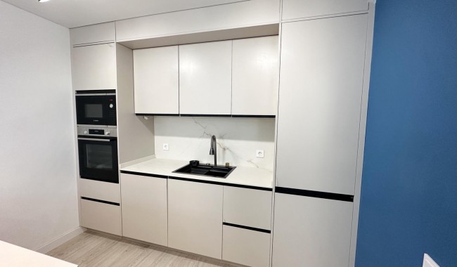 Resale - Apartment - Torrevieja - El Acequión - Los Náufragos