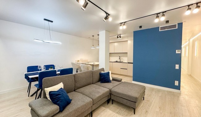 Resale - Apartment - Torrevieja - El Acequión - Los Náufragos