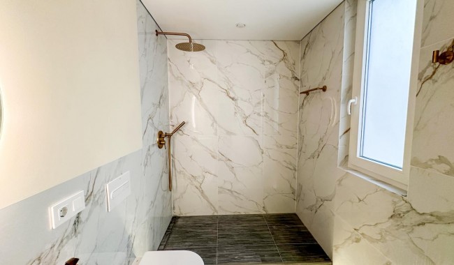 Resale - Apartment - Torrevieja - El Acequión - Los Náufragos