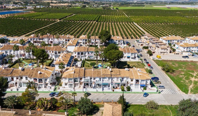 Resale - Apartment - Torrevieja - Lago Jardin