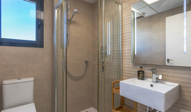 Resale - Bungalow - Torrevieja - Los Altos