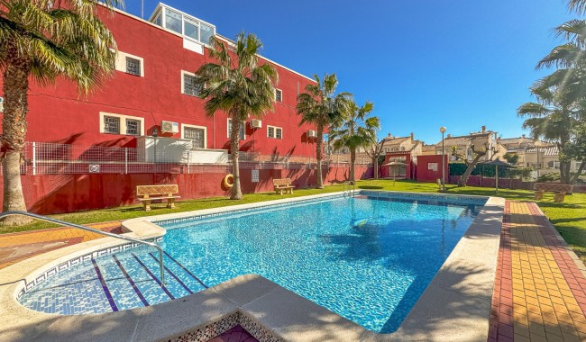 Resale - Bungalow - Torrevieja - Los Altos