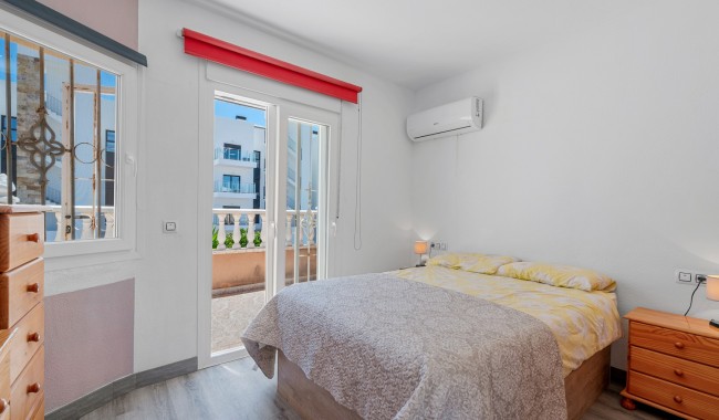 Resale - Townhouse - Orihuela Costa - La Zenia