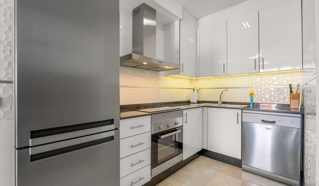 Sprzedaż - Apartament - Cabo Roig