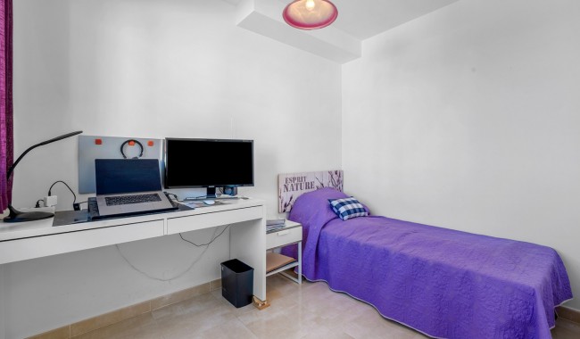 Sprzedaż - Apartament - Cabo Roig