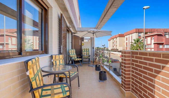Sprzedaż - Apartament - Cabo Roig