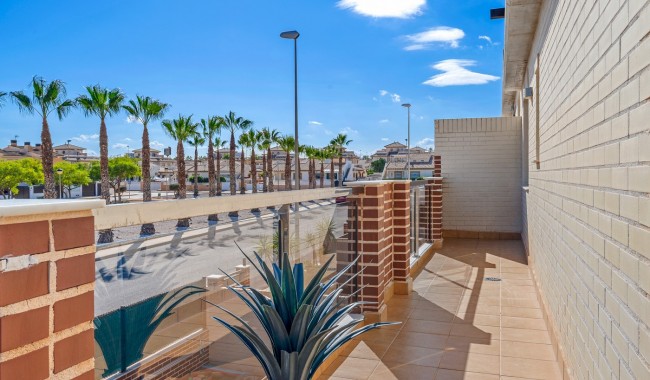 Sprzedaż - Apartament - Cabo Roig