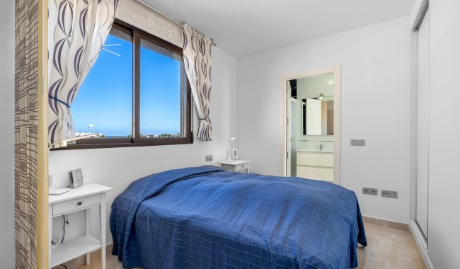 Sprzedaż - Apartament - Cabo Roig