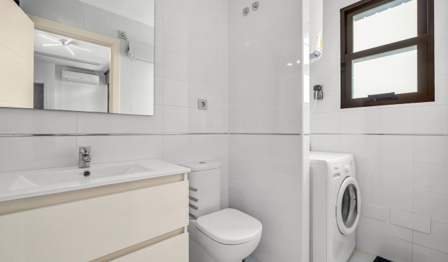 Sprzedaż - Apartament - Cabo Roig
