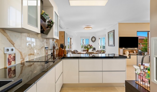 Resale - Villa - Guardamar - El Raso