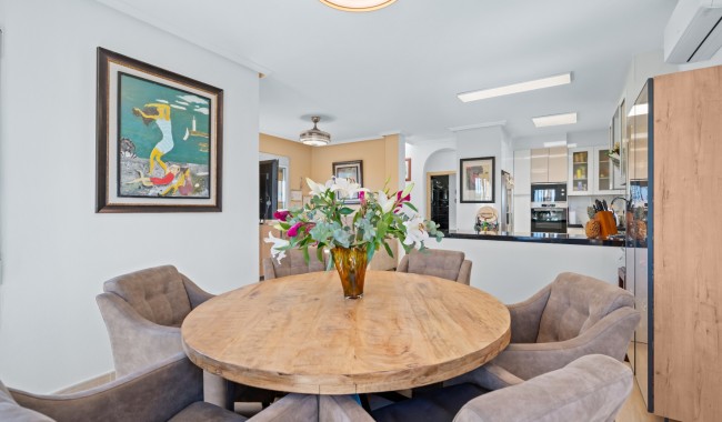 Resale - Villa - Guardamar - El Raso