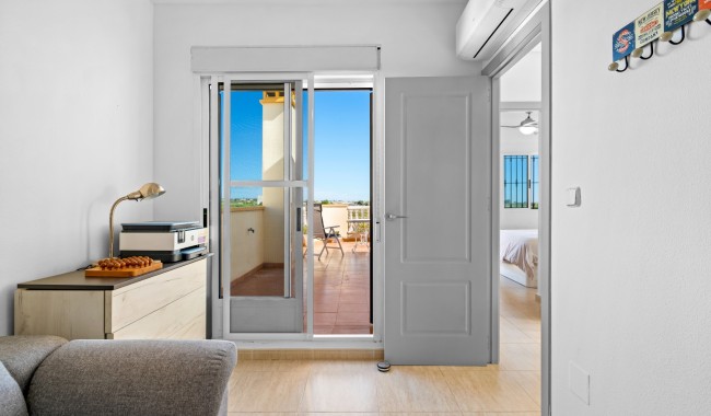 Resale - Villa - Guardamar - El Raso