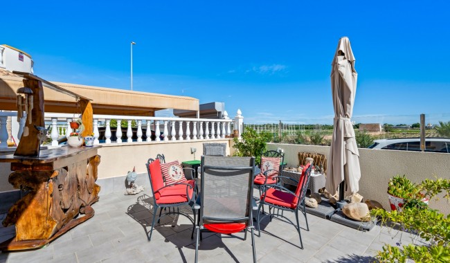 Resale - Villa - Guardamar - El Raso