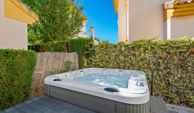 Resale - Villa - Guardamar - El Raso
